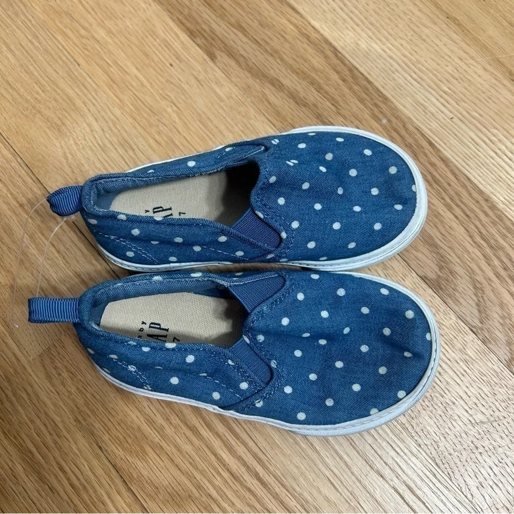 Baby Gap Blue Polka Dot Canvas Shoes Sz 7 Toddler Girl Denim Jean Color Slip On